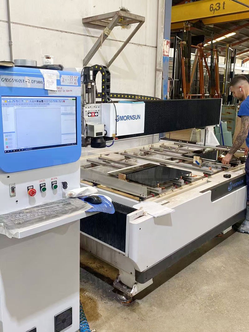 Machine de sablage laser de pointe de première génération en Europe